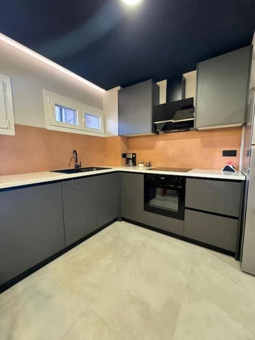 Pop Art Maisonette يانينة المظهر الخارجي الصورة