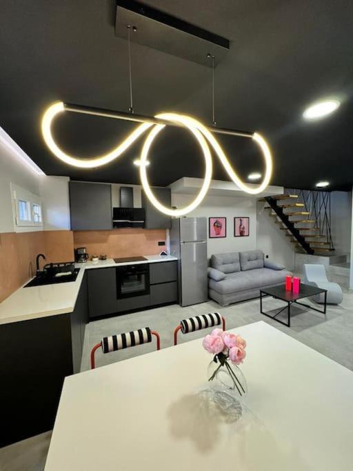 Pop Art Maisonette يانينة المظهر الخارجي الصورة